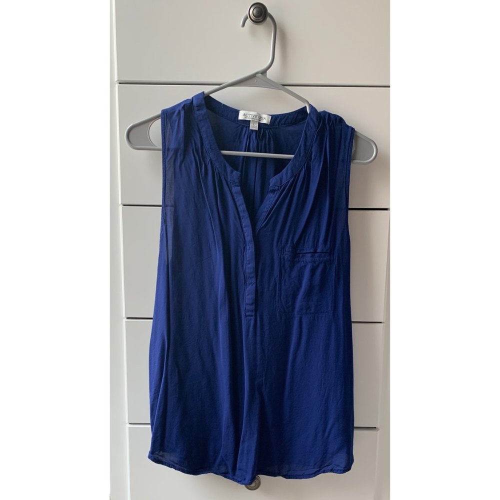 $5 SALE Active USA Blue Tank